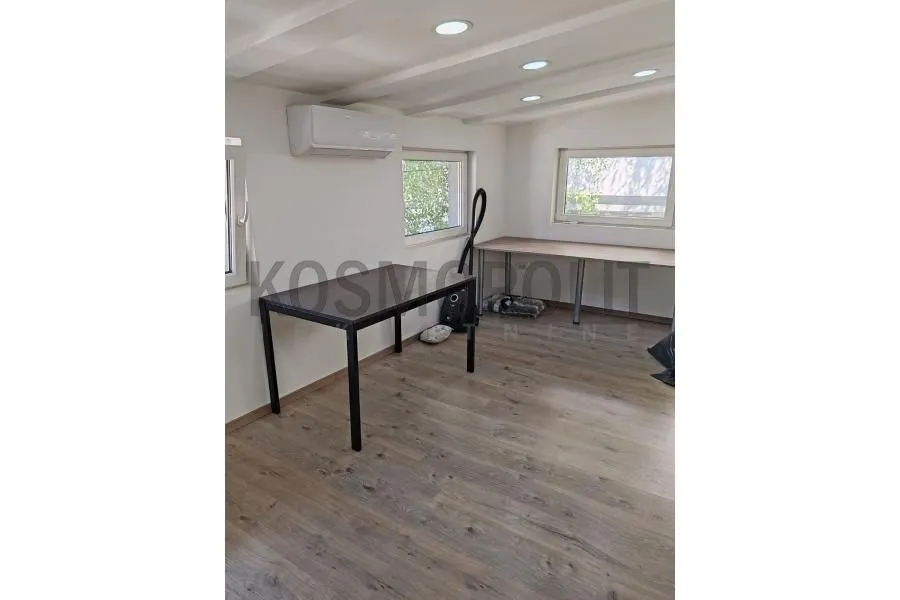 Prodaja, trosoban stan, 72m², Profesorska Kolonija, Palilula Sve Podlokacije