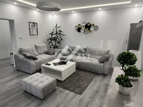 Izdavanje, dvosoban stan, 56m², Bulevar Oslobodjenja, Novi Sad Sve Podlokacije - image 2