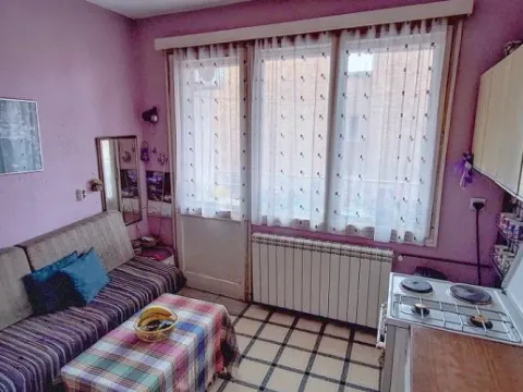 Prodaja, stan, 73m², Slavija, Vračar Sve Podlokacije - image 12