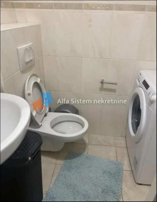 Izdavanje, dvosoban stan, 50m², Vračar Sve Podlokacije, Beograd