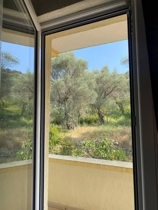 Prodaja, kuća, 216m², Bar, Crna Gora