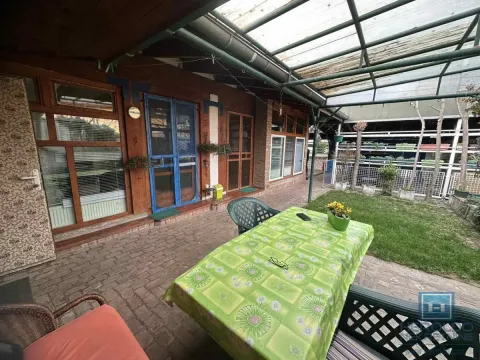 Prodaja, kuća, 191m², Centar, Ćuprija - image 12