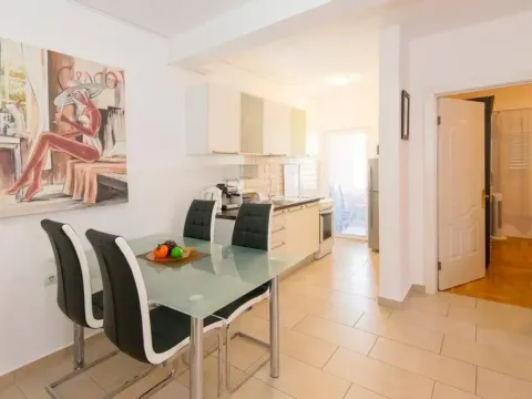 Sale, apartment, 51m², Tivat, Crna Gora - image 4