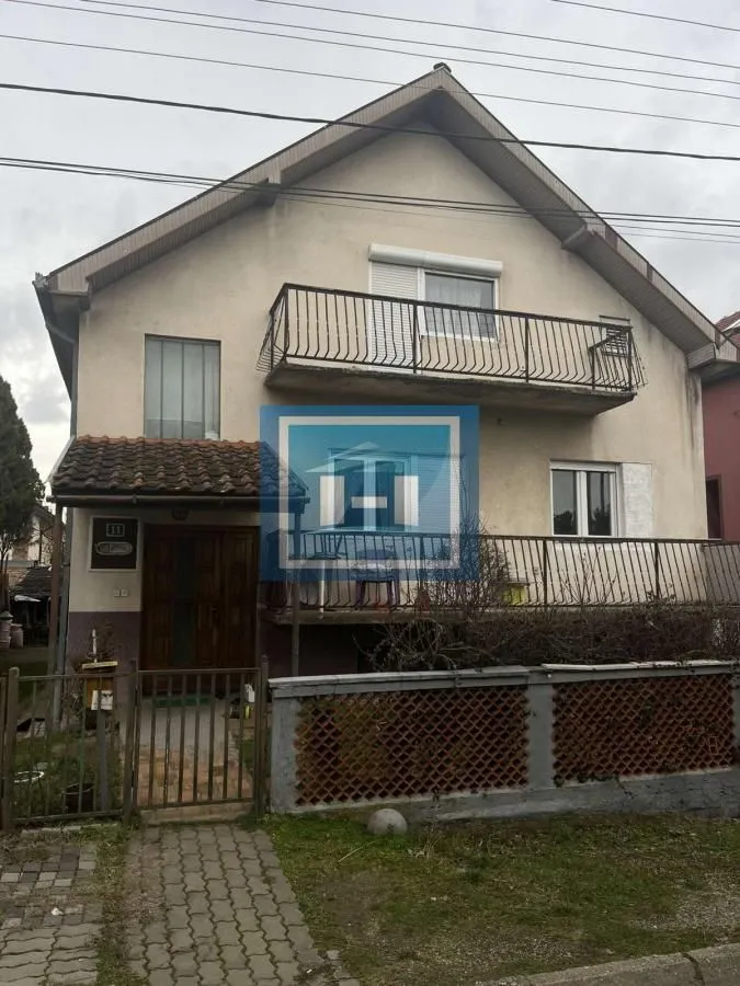 Prodaja, kuća, 200m², Ćuprija, Srbija
