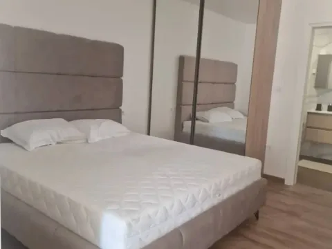 Izdavanje, garsonjera, 46m², Gradiošnica, Tivat - image 8