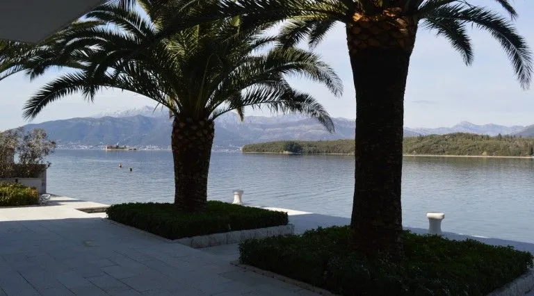 Prodaja, kuća, 286m², Tivat, Crna Gora