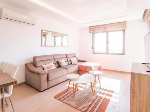 Izdavanje, jednosoban stan, 57m², Centar, Tivat - image 5