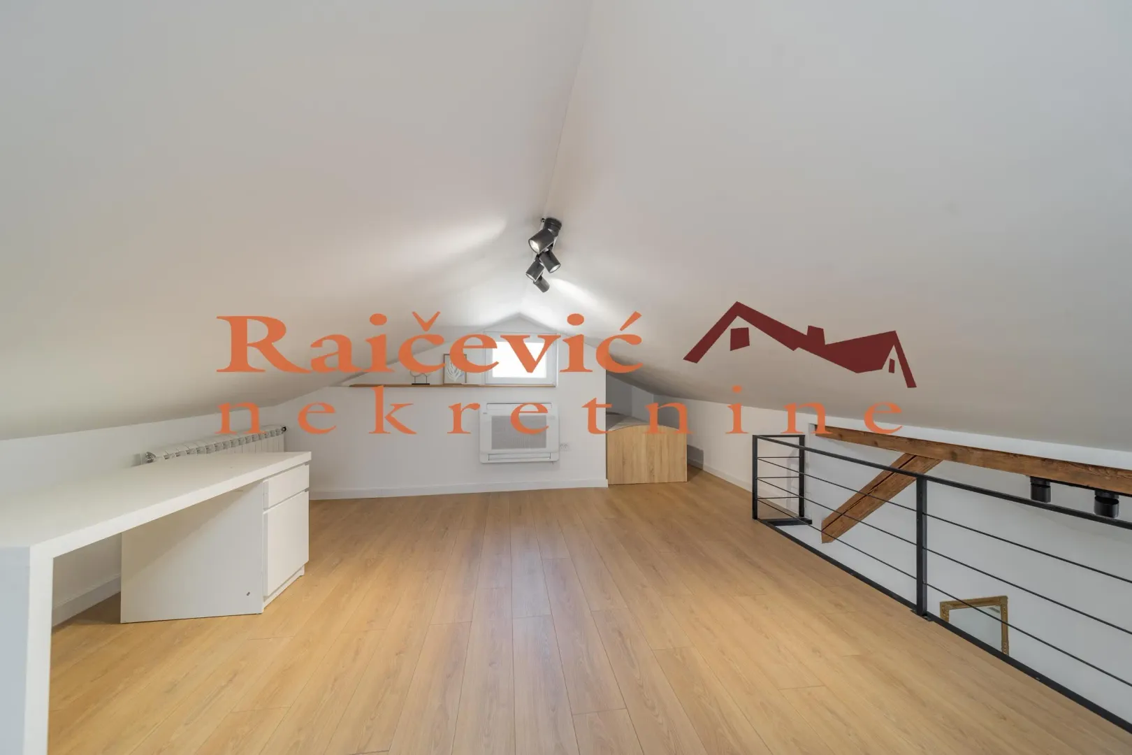 Prodaja, dvosoban stan, 52m², Stari Grad, Beograd