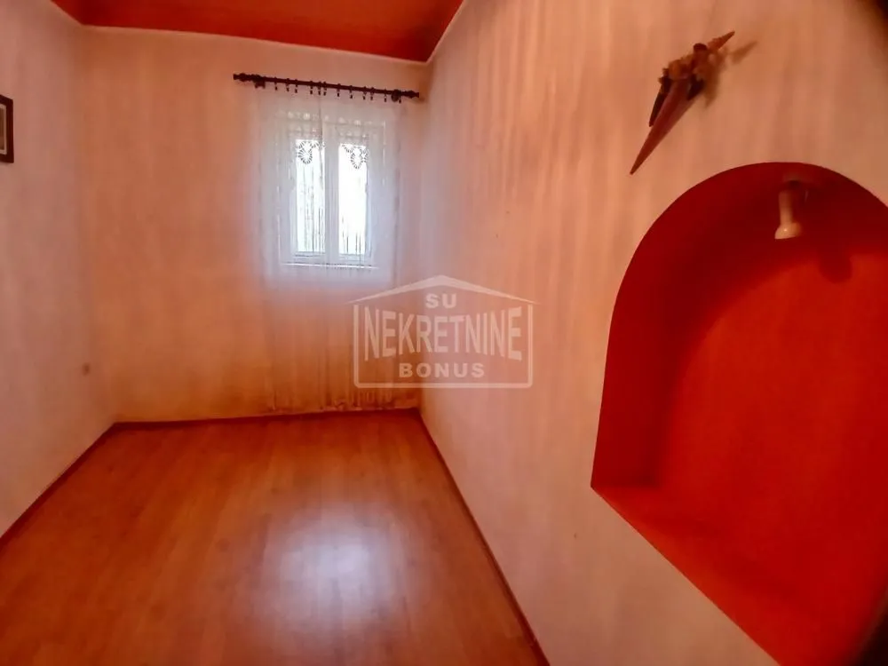 Prodaja, kuća, 316m², Čantavir, Subotica