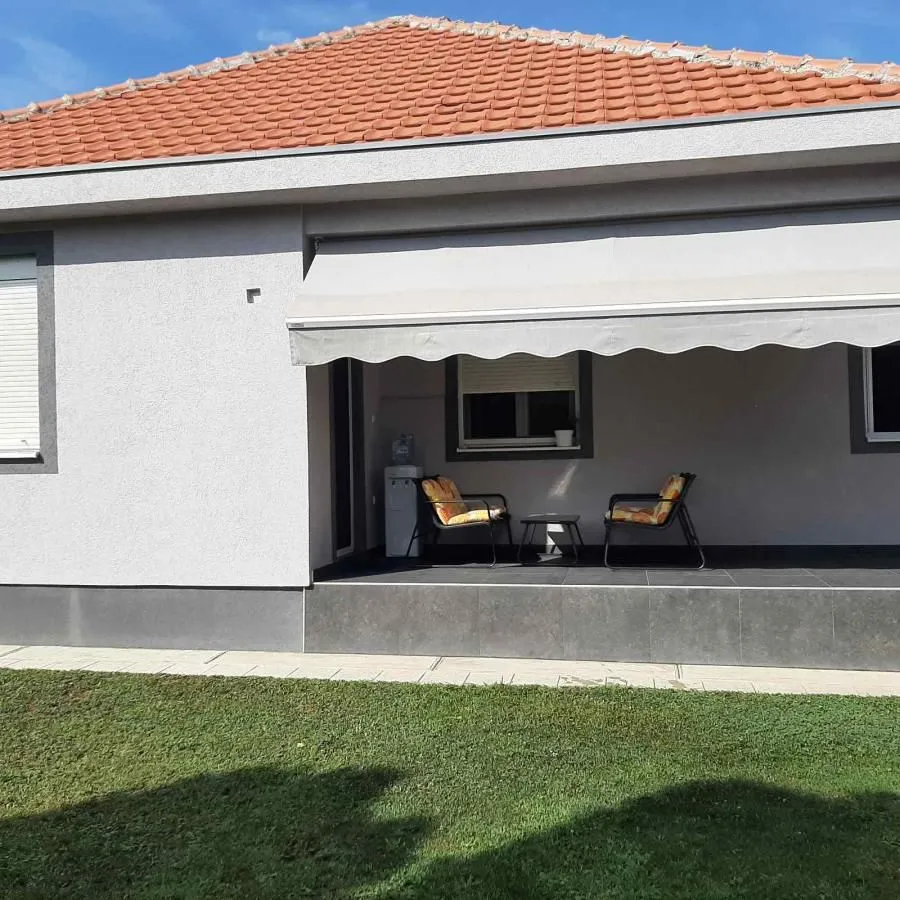Sale, house, 154m², Sajlovo, Novi Sad Sve Podlokacije