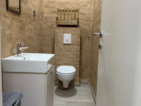 Izdavanje, dvosoban stan, 68m², Blok 9, Podgorica - image 7