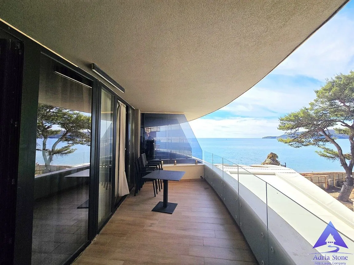Prodaja, jednosoban stan, 59m², Rafailovići, Budva