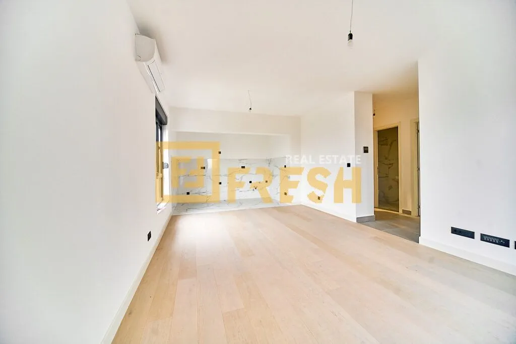Prodaja, dvosoban stan, 69m², Krivi Most, Podgorica