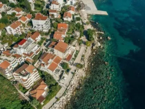 Prodaja, kuća, 180m², Savina, Herceg Novi - image 2