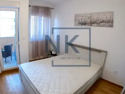 Izdavanje, jednosoban stan, 43m², City Kej, Podgorica - image 6