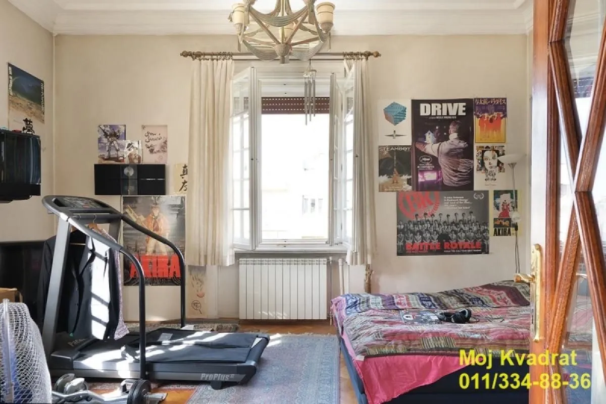Prodaja, trosoban stan, 76m², Vračar Sve Podlokacije, Beograd