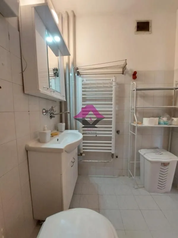 Izdavanje, dvosoban stan, 66m², Palilulska Pijaca, Palilula Sve Podlokacije