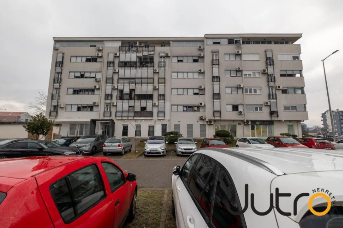 Izdavanje, dvosoban stan, 60m², City Kvart, Podgorica