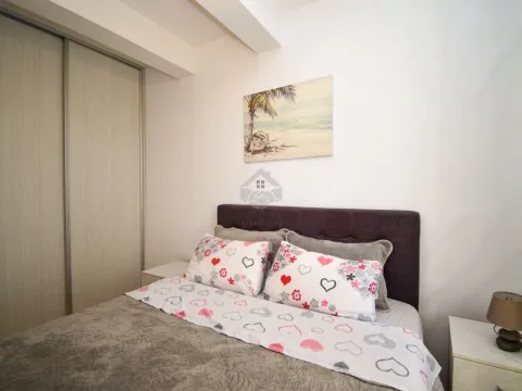 Izdavanje, dvosoban stan, 75m², Ljubović, Podgorica - image 8