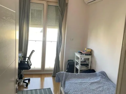 Izdavanje, trosoban stan, 93m², Preko Morače, Podgorica - image 9