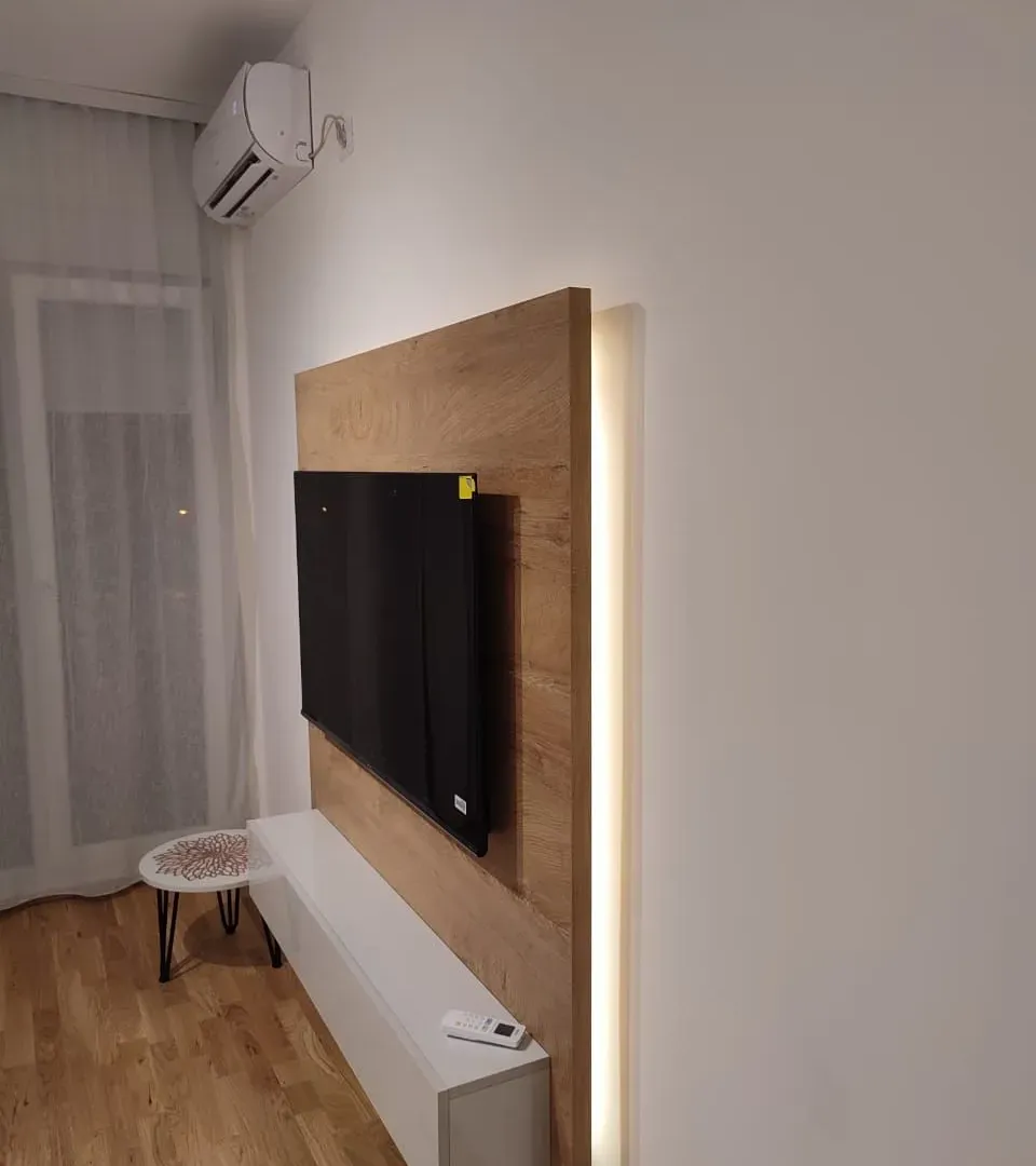 Izdavanje, jednosoban stan, 36m², Stari Aerodrom, Podgorica