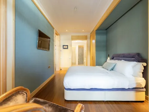 Prodaja, jednosoban stan, 81m², Porto Montenegro, Tivat - image 12