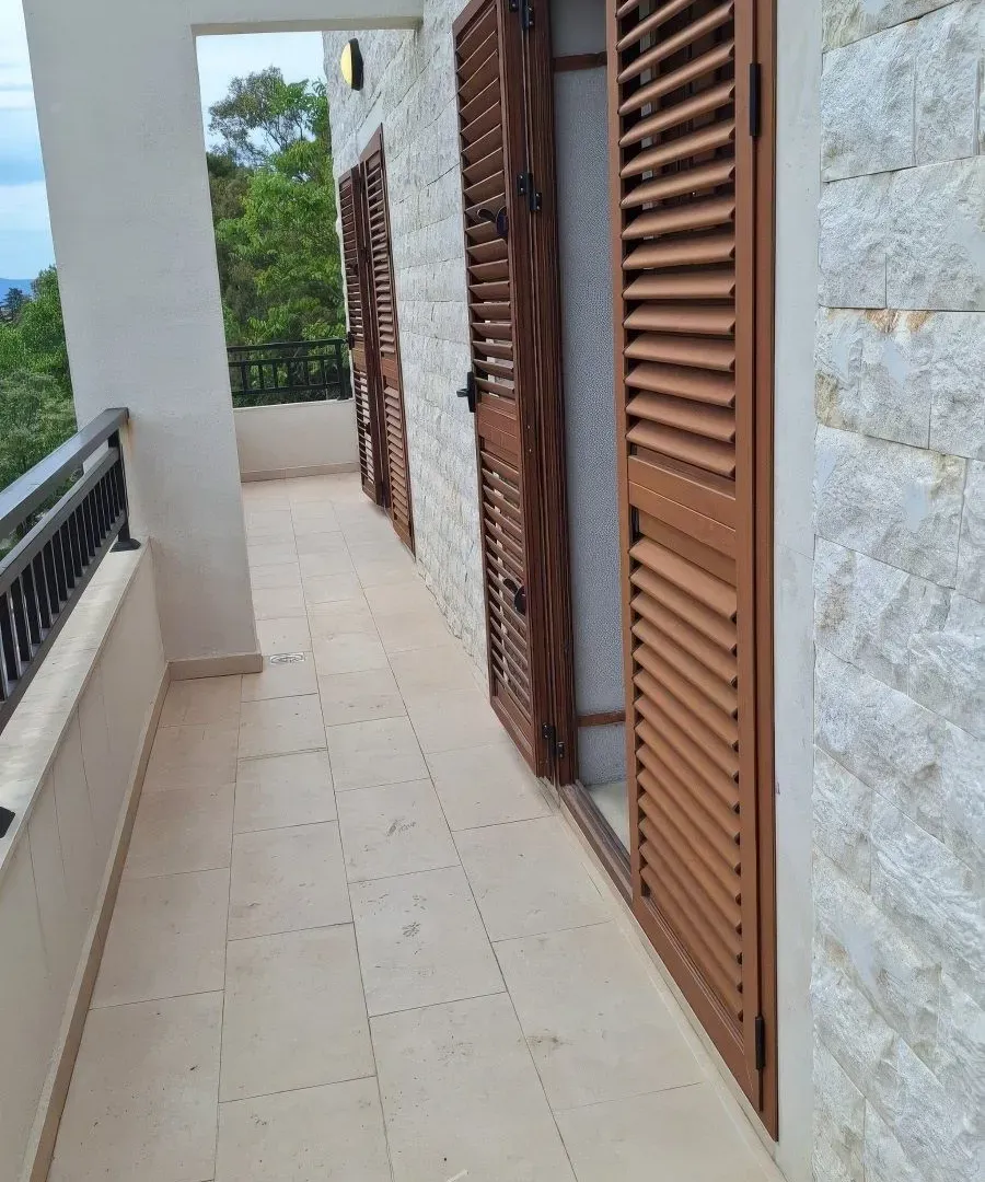 Sale, three bedroom apartment, 107m², Centar, Tivat