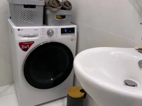 Sale, studio apartment, 25m², Pržno, Budva - image 11