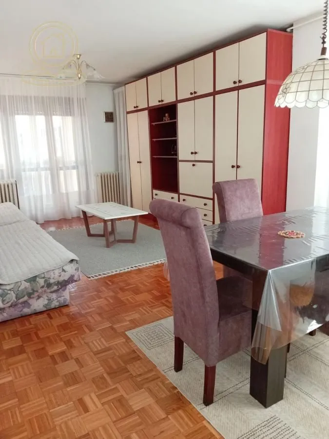 Rent, two bedroom apartment, 60m², Bulevar Oslobodjenja, Novi Sad Sve Podlokacije