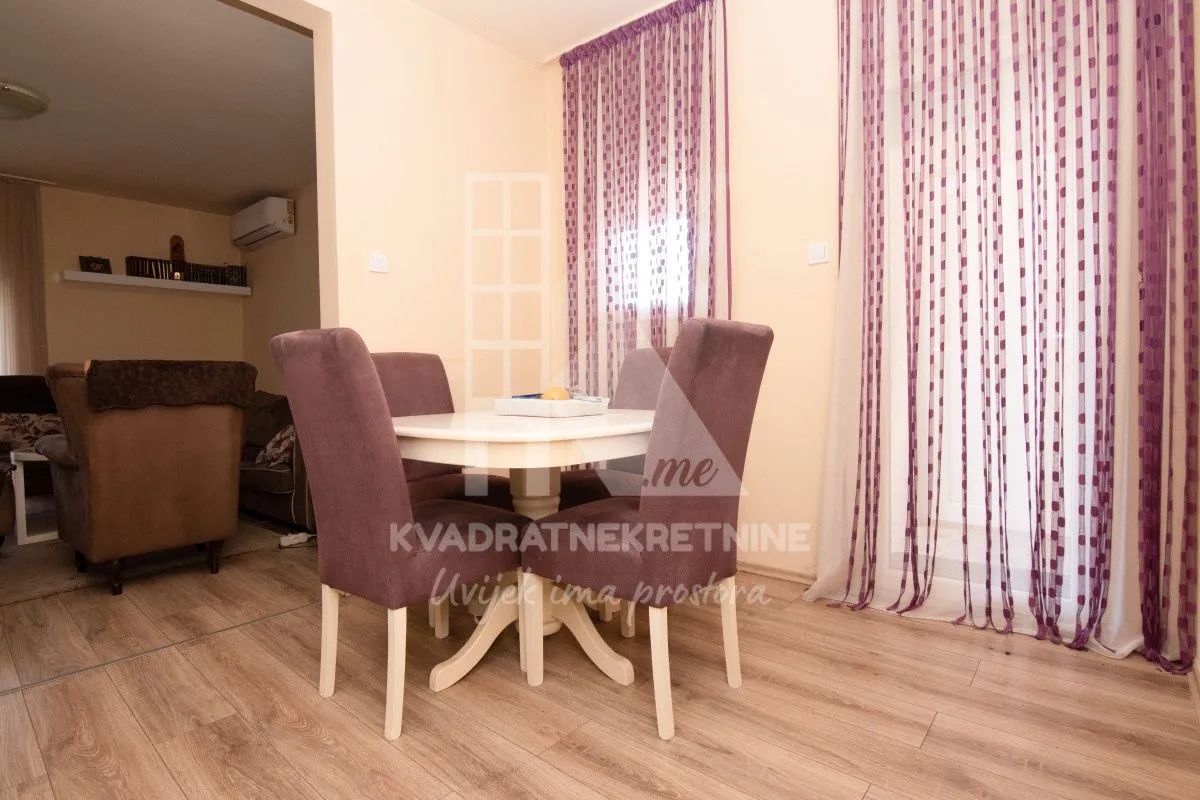 Sale, house, 130m², Malo Brdo, Podgorica