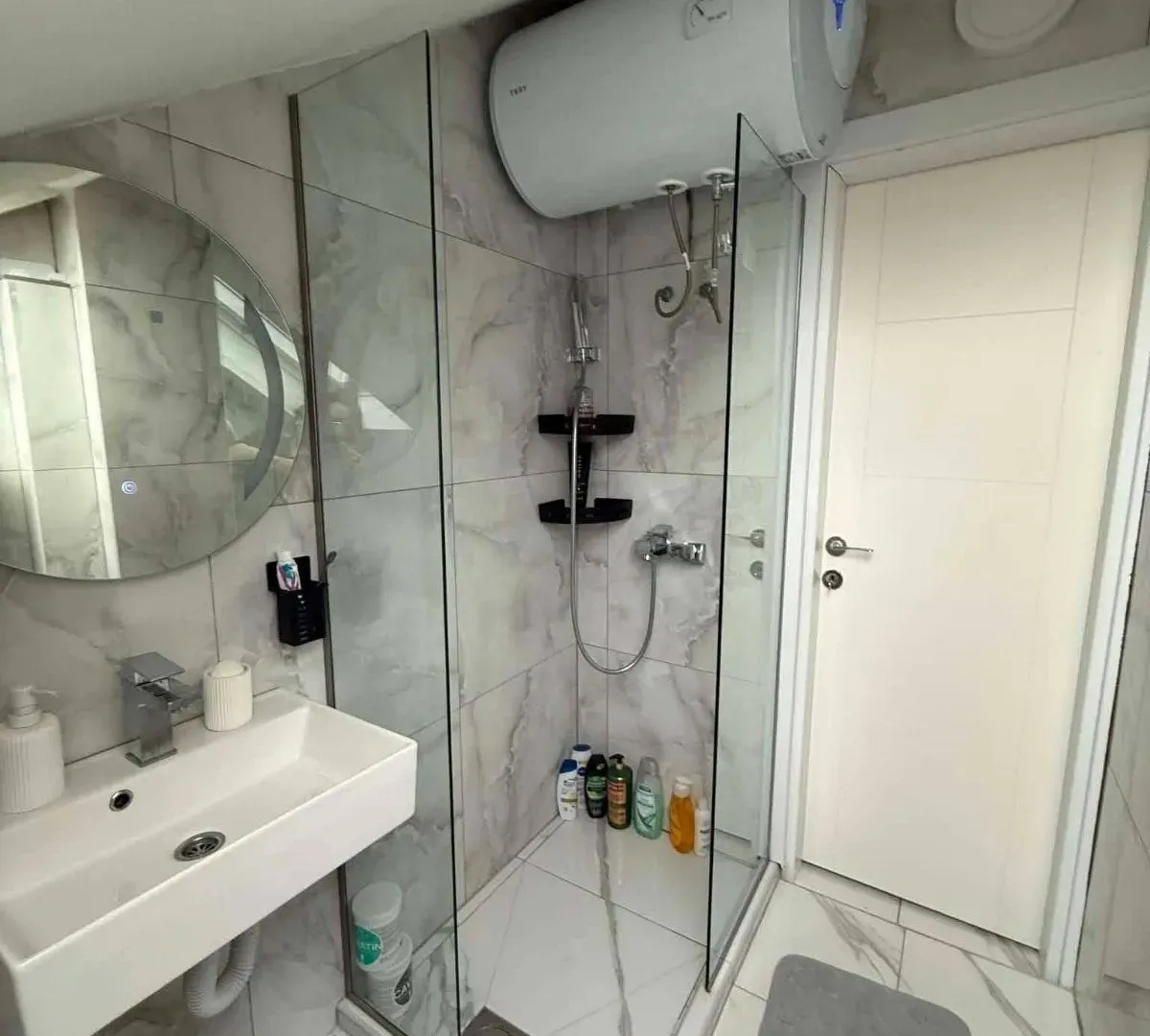 Rent, two bedroom apartment, 74m², Popovići, Bar