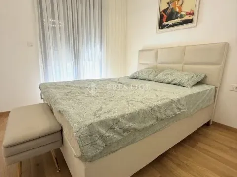 Rent, one bedroom apartment, 50m², City Kvart, Podgorica - image 9