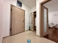 Izdavanje, dvosoban stan, 70m², Master Kvart, Podgorica - image 6