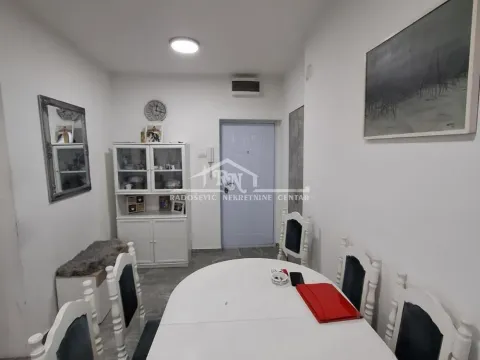 Prodaja, dvosoban stan, 53m², Karaburma, Palilula Sve Podlokacije - image 7
