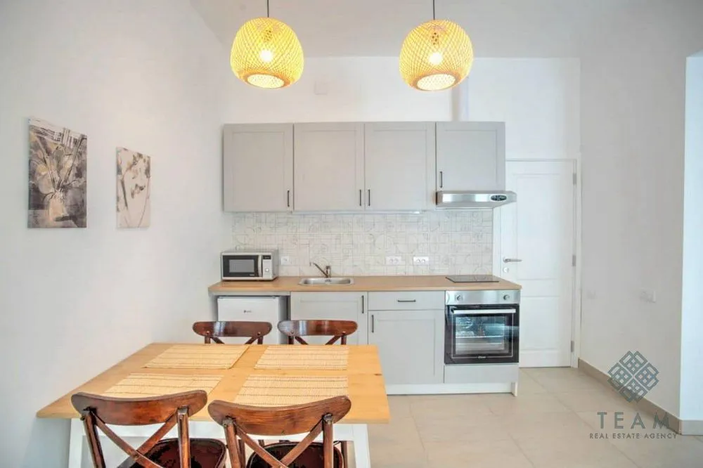 Prodaja, dvosoban stan, 70m², Baošići, Herceg Novi