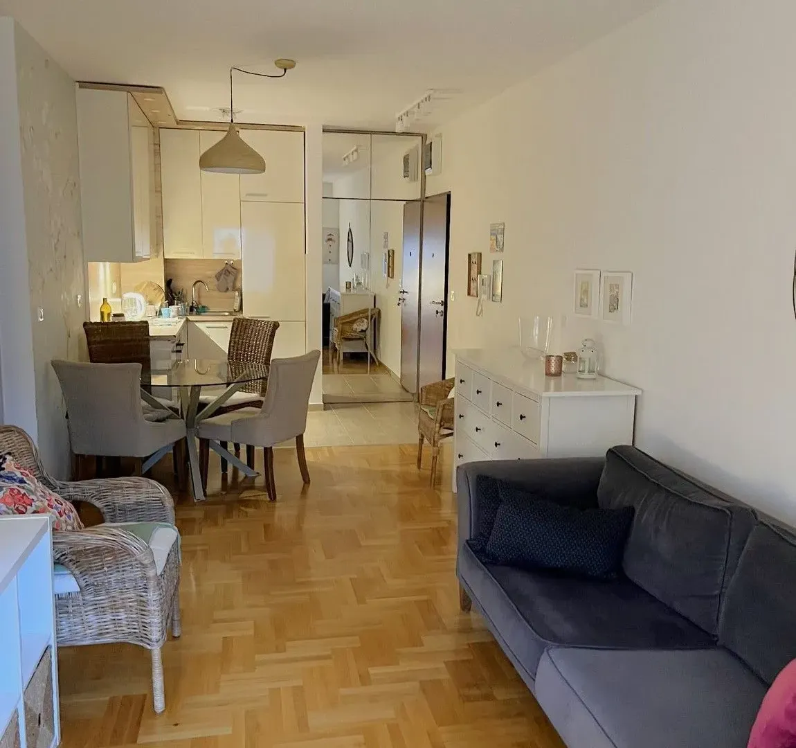 Rent, two bedroom apartment, 52m², Maine, Budva