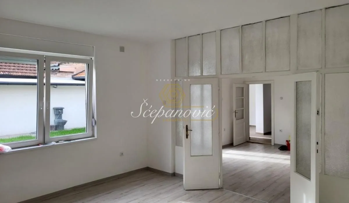 Prodaja, kuća, 94m², Banatić, Novi Sad Sve Podlokacije