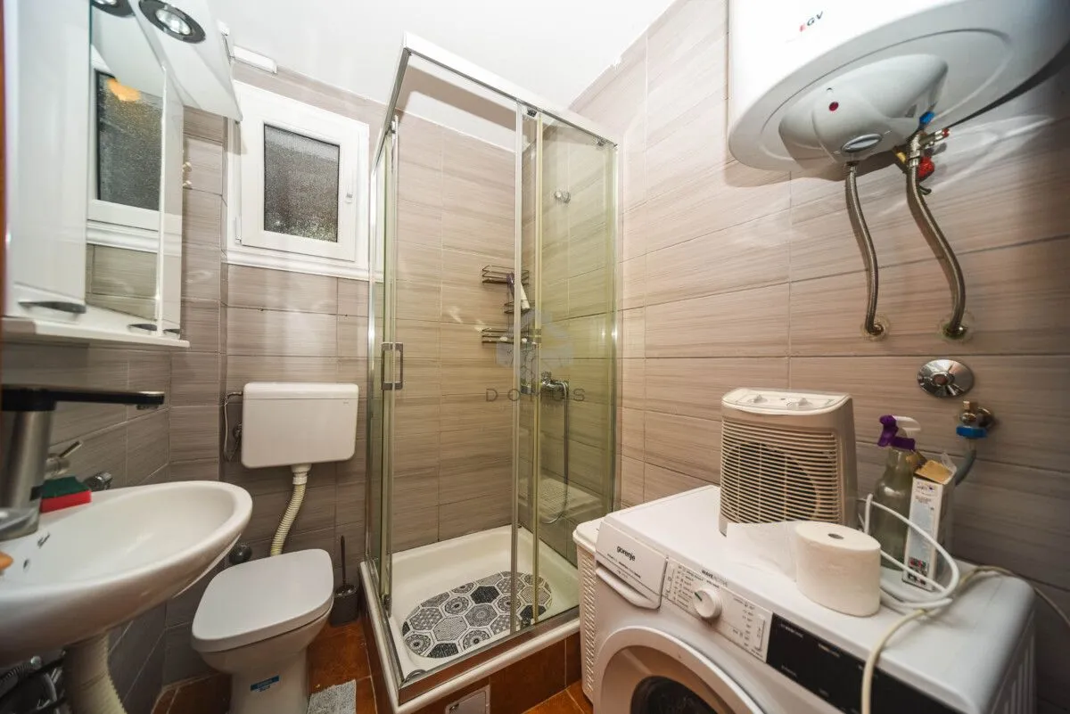 Rent, house, 102m², Podgorica, Crna Gora