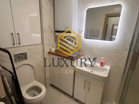 Izdavanje, jednosoban stan, 45m², City Kvart, Podgorica - image 11