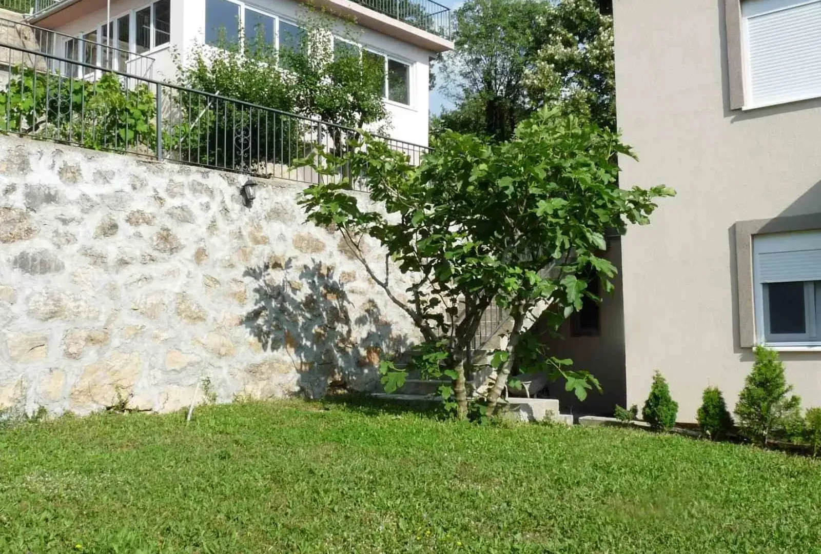 Sale, house, 250m², Podgorica, Crna Gora