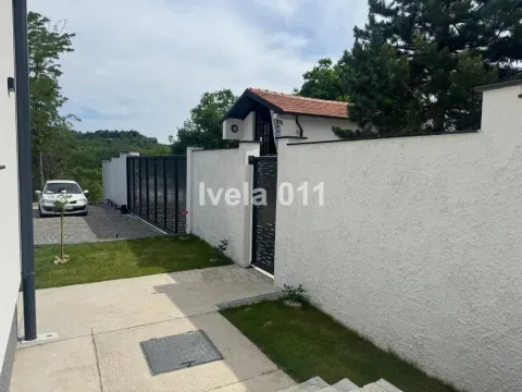 Sale, house, 120m², Voždovac Sve Podlokacije, Beograd - image 18