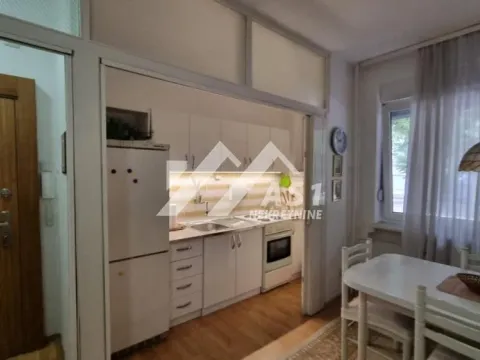 Izdavanje, dvosoban stan, 56m², Novi Sad Sve Podlokacije, Novi Sad - image 3