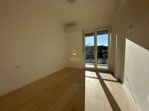 Sale, two bedroom apartment, 73m², Zabjelo, Podgorica - image 8