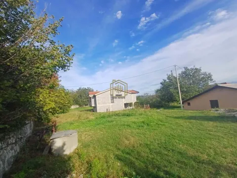 Prodaja, kuća, 300m², Gostilje Martinićko, Danilovgrad - image 3