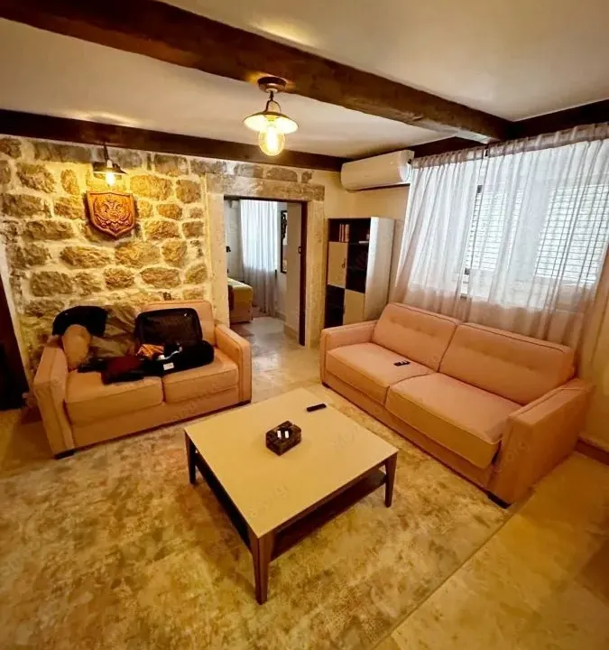 Prodaja, jednosoban stan, 57m², Tivat, Crna Gora