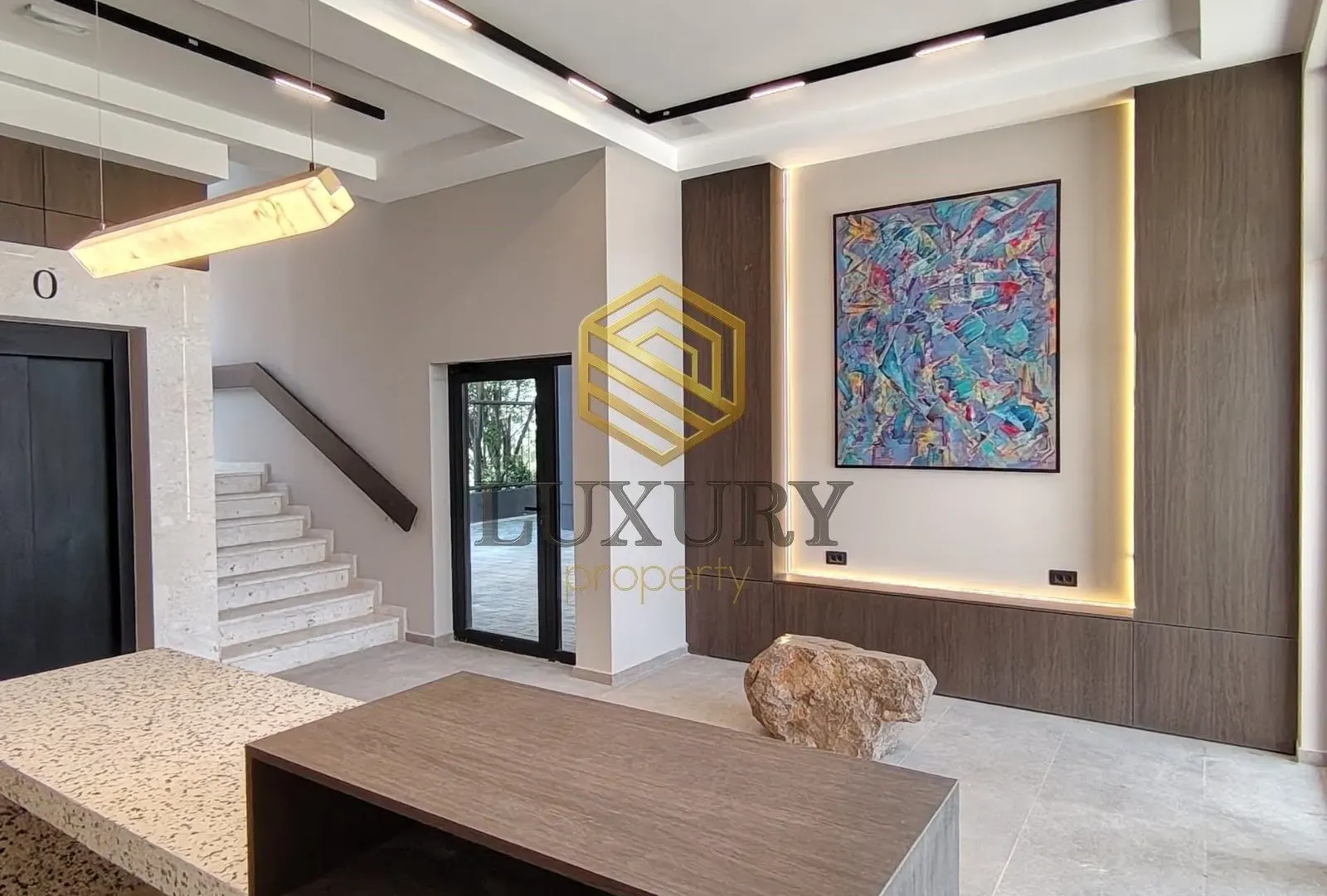 Izdavanje, dvosoban stan, 58m², Zabjelo, Podgorica