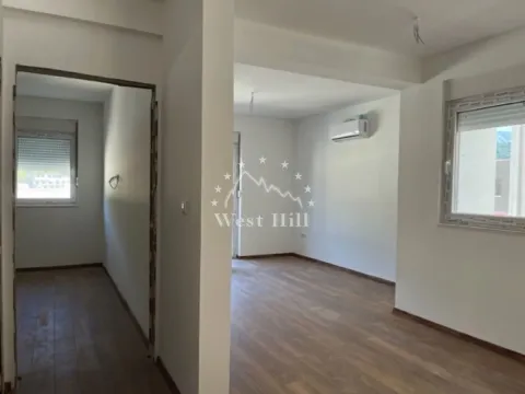 Sale, one bedroom apartment, 45m², Budva, Crna Gora - image 2