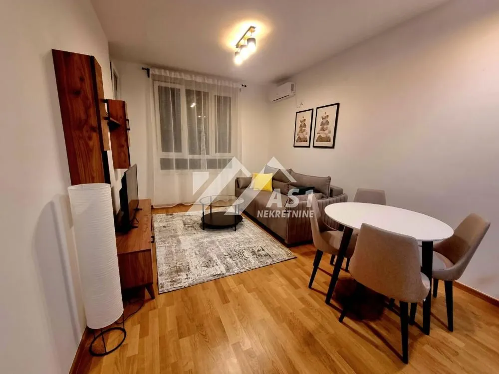 Izdavanje, dvosoban stan, 43m², Telep, Novi Sad Sve Podlokacije