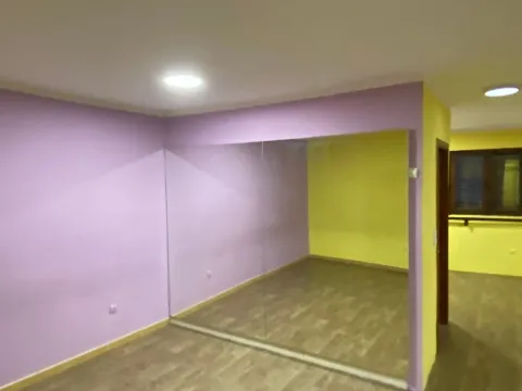 Izdavanje, poslovni prostor, 70m², Pejton, Podgorica - image 5