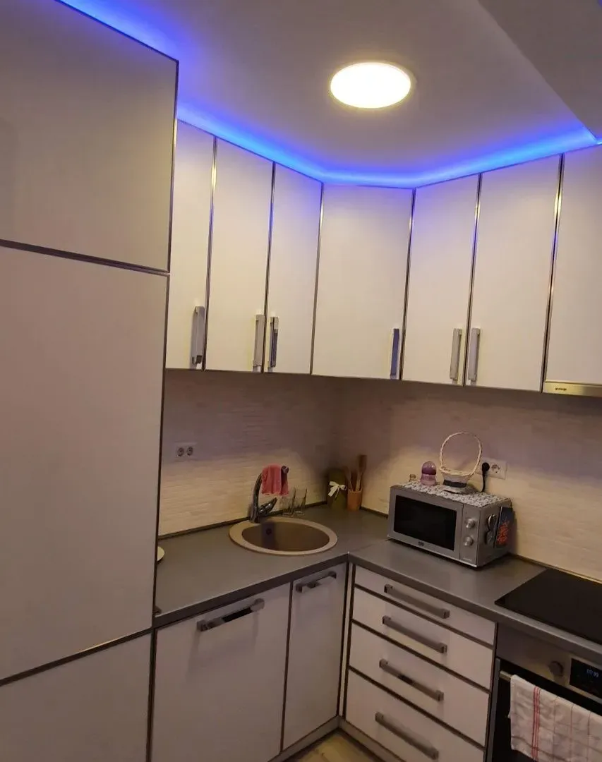 Izdavanje, dvosoban stan, 64m², Zabjelo, Podgorica